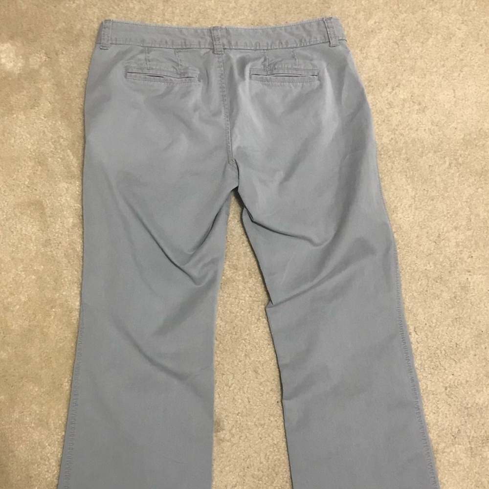 Old Navy, Low Rise, Size 4 Reg, Grey Kahki’s